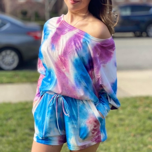 Two Piece set Top and Bottom - Picture 2 of 2